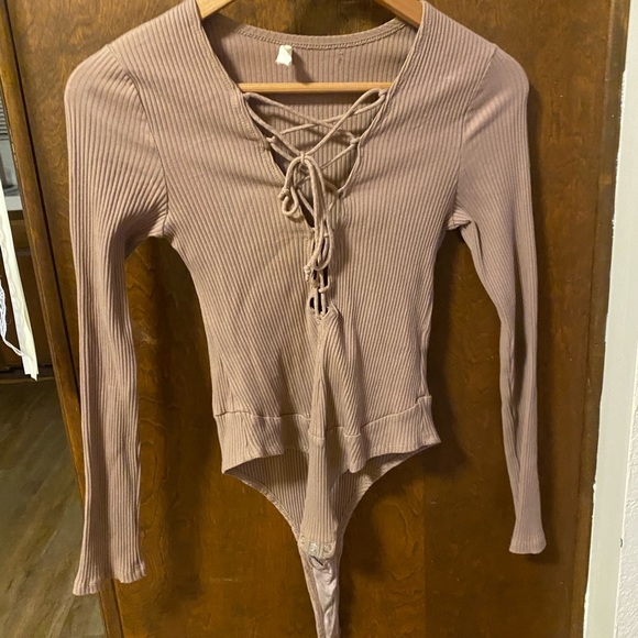 Long sleeve body suit - Picture 3 of 5